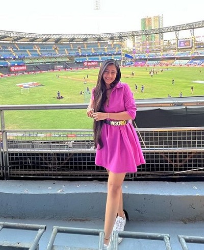 Dhanashree Verma height is 5 feet 4 inches