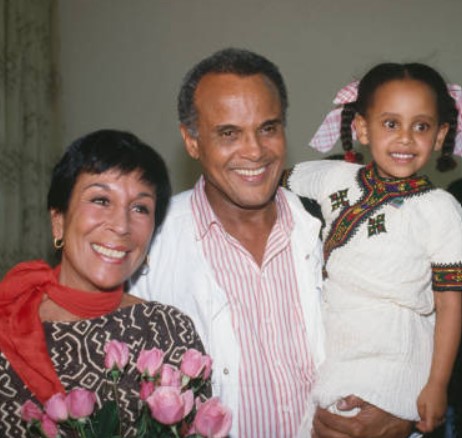 Julie Robinson and Harry Belafonte with their daughter
