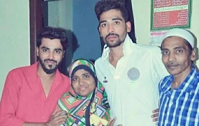Mohammed Siraj with his family