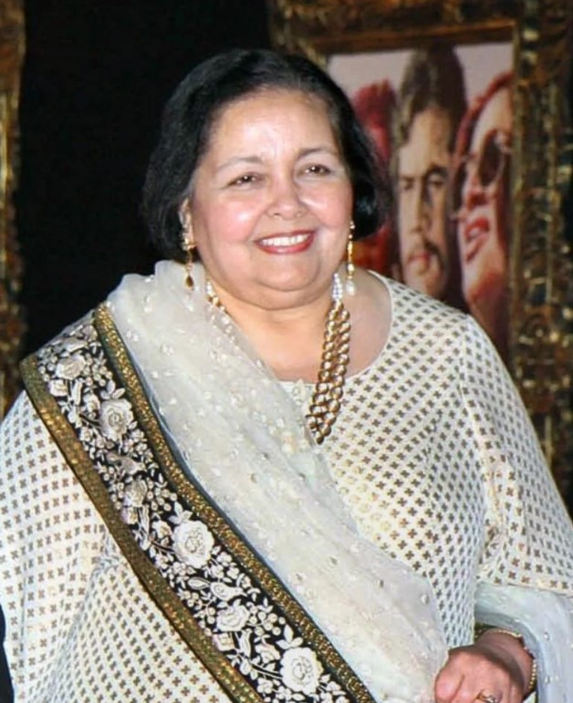 Pamela Chopra bio