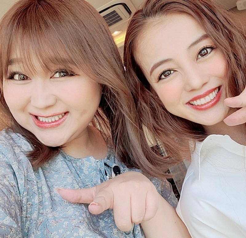 Ringo-chan with her friend Yuu Abiru