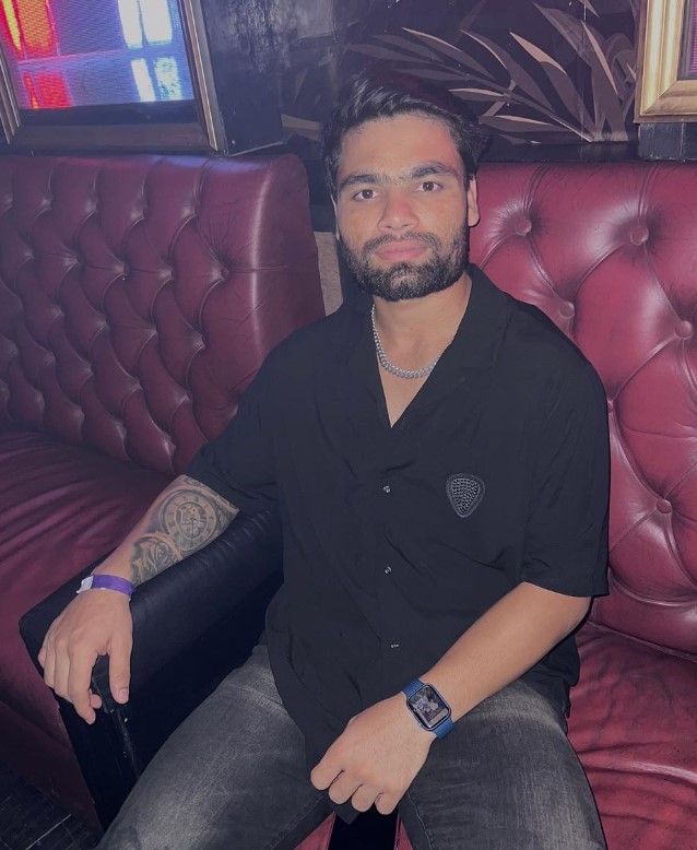 Rinku Singh Wiki & biographyRinku Singh Wiki & biography