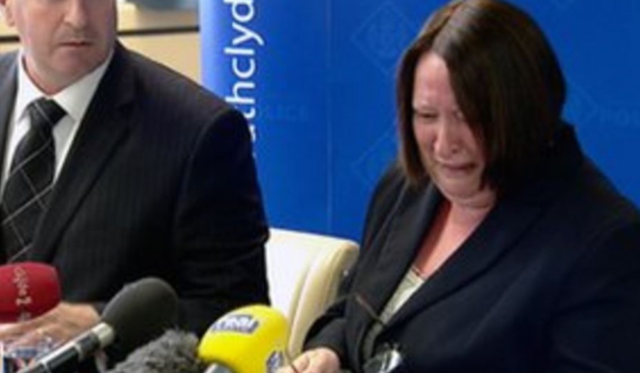 The names of Lynda Spence parents are Patricia Spence (mother) and James Spence (father)