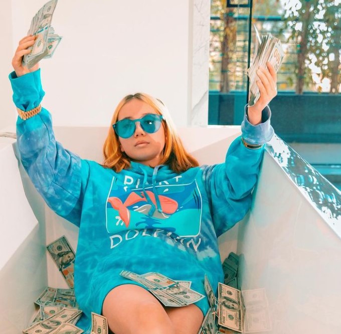 Lil Tay, the young rapper and social media star dies at 14