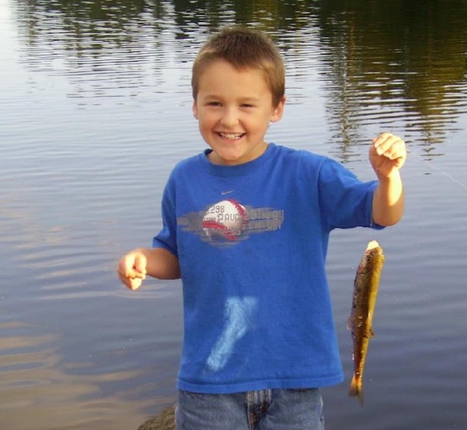 Bela Delgado's childhood image
