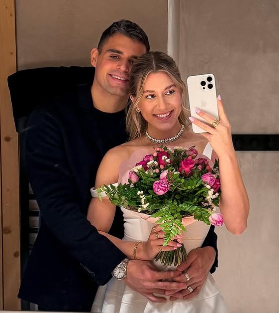 Natacha Oceane with her boyfriend