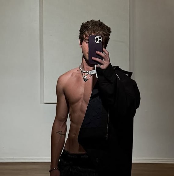Corbyn Besson bio