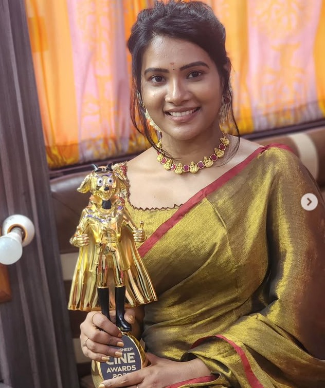 Dhivya Duraisamy won Black Sheep Tamil Award