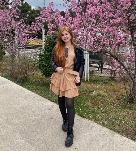 Erika Graziele height