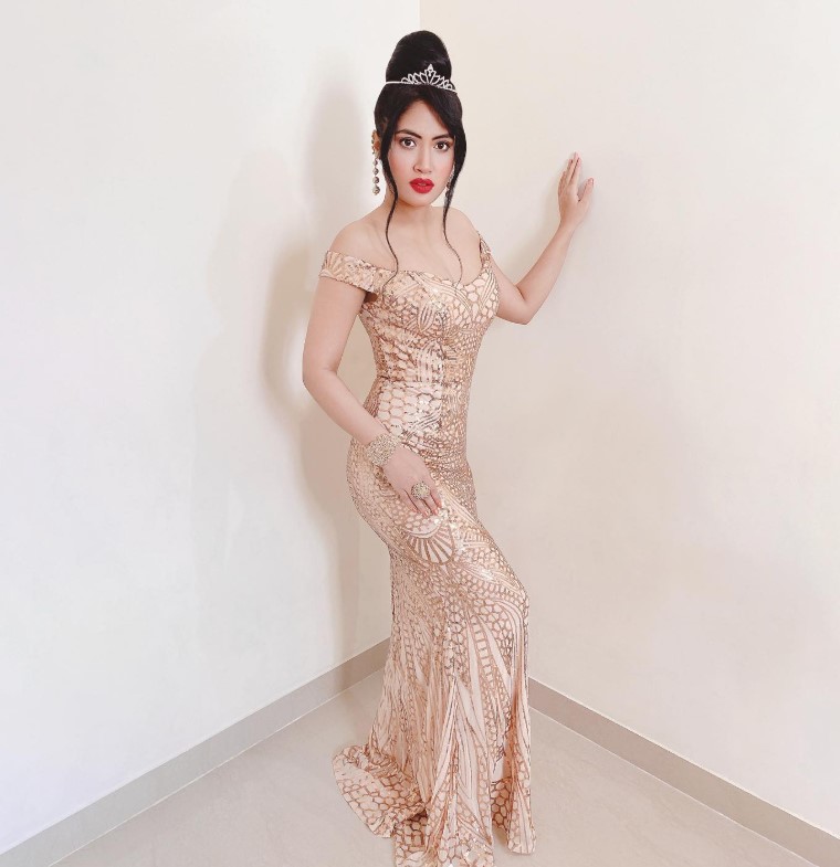 Manvi Chugh height