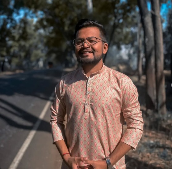 Saurabh Suresh Bhosale age