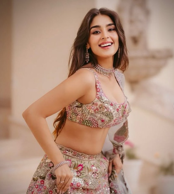 Yukti Thareja wiki