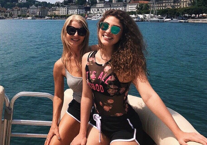 Giovanna Poyane with her mother