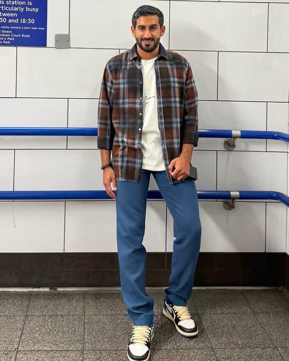 Harith Bukhash bio
