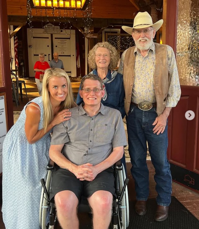 Laura Browning Grant with her family