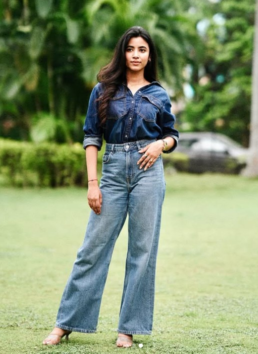 Shivani Nagaram height