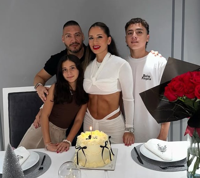 Silvana Hurtado with her husband and kids