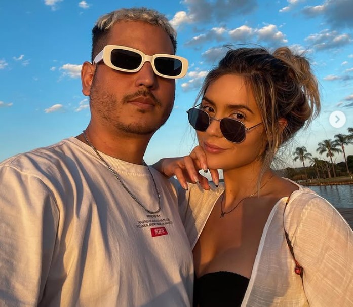 Simone Barros with her boyfriend