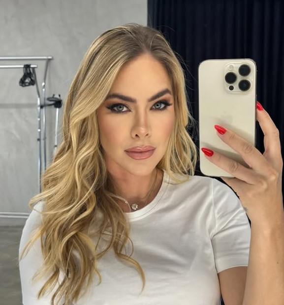 Vanessa Gualberto wiki