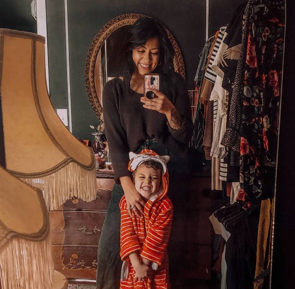 Arianna Danielson with her kid