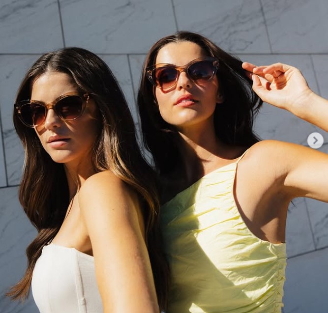 Joana Aguiar with her twin sister Inês Aguiar