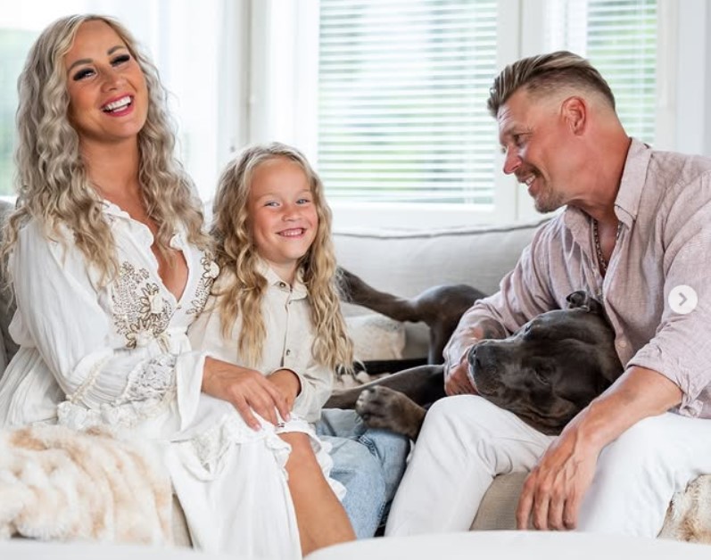 Rita Niemi with her husband and daughter