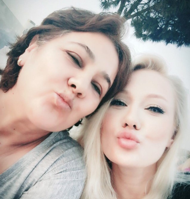 Gokcen Yurt with her mom