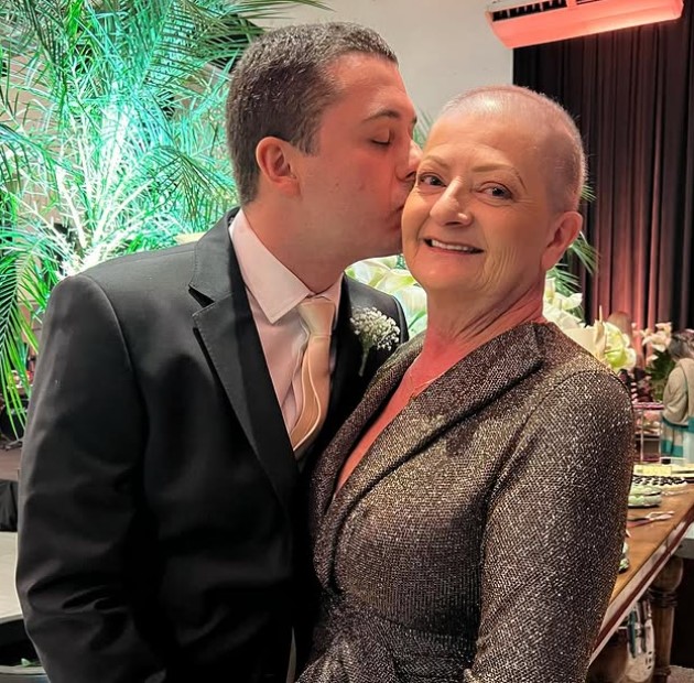 Juan Moraes with his mother