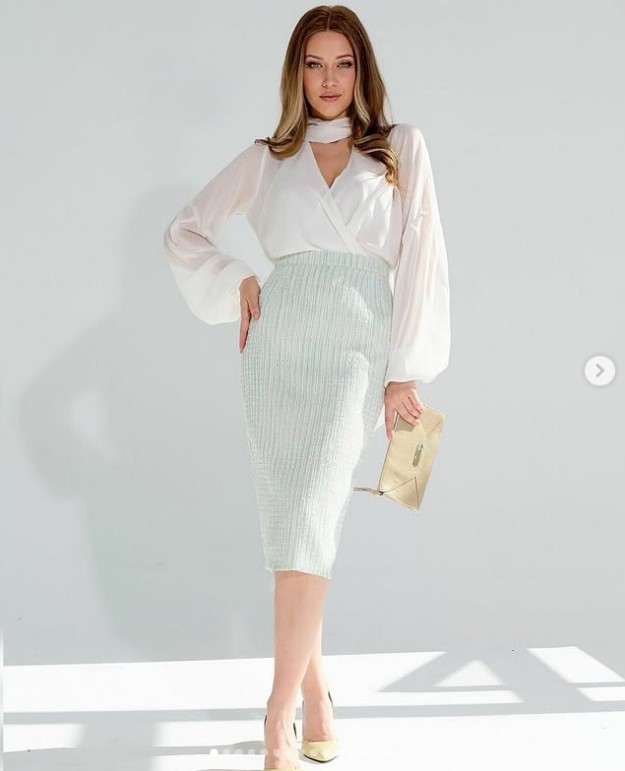 Olga Alberti height