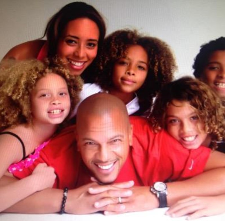 Samantha Clayton with her husband and kids