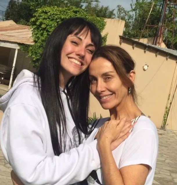 Viviana Saccone with her daughter