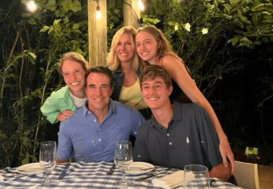 Alisyn Camerota with her husband and kids