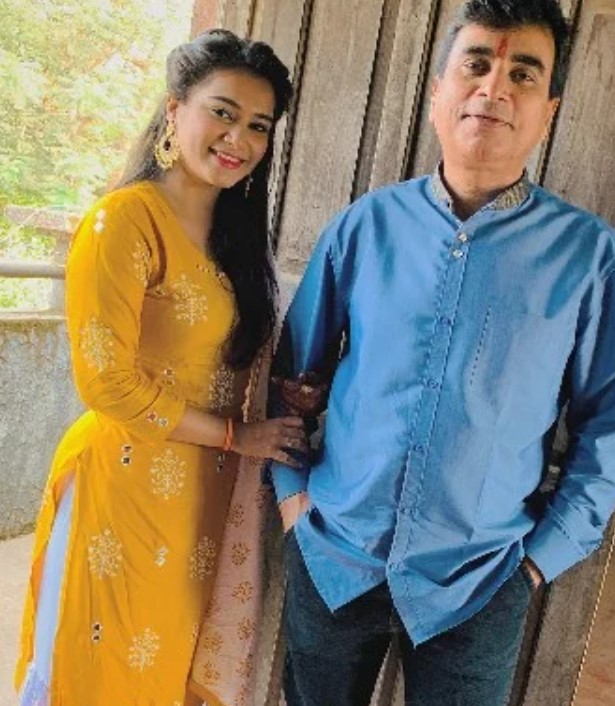 Tanvi Kolte with her dad
