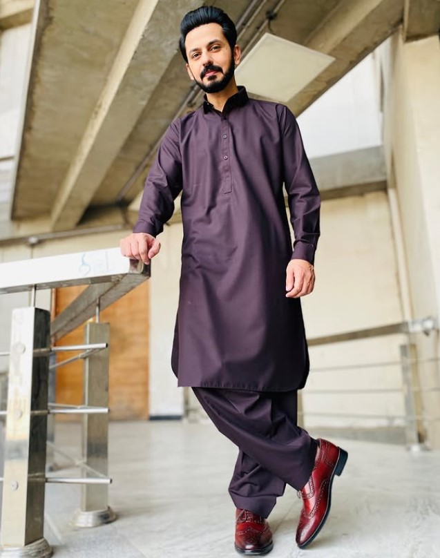 Bilal Qureshi height