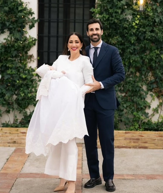 Cristina Calatrava with her husband and kid