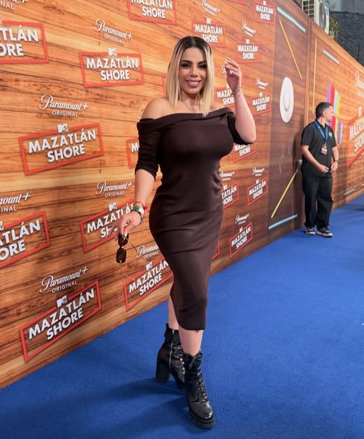 Lizbeth Rodriguez height
