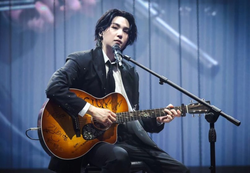 Min Yoon career