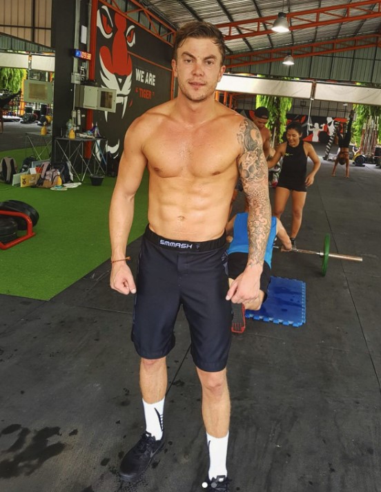 Sam Mucklow height