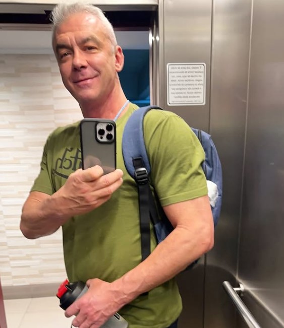 Alexandre Correa bio