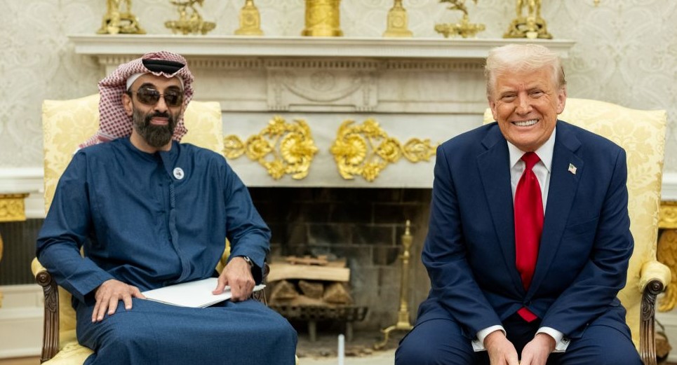 Tahnoon bin Zayed Al Nahyan with President Donald Trump