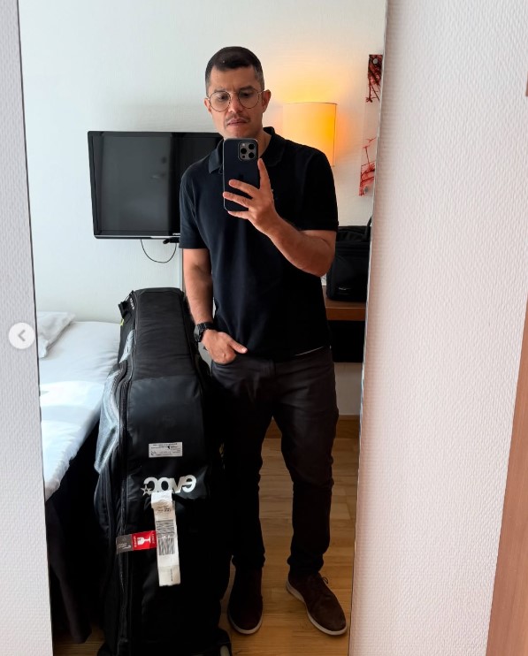Taras Taraporvala height