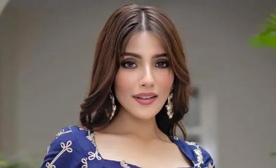 Aditi Hundia Aditi Hundia
