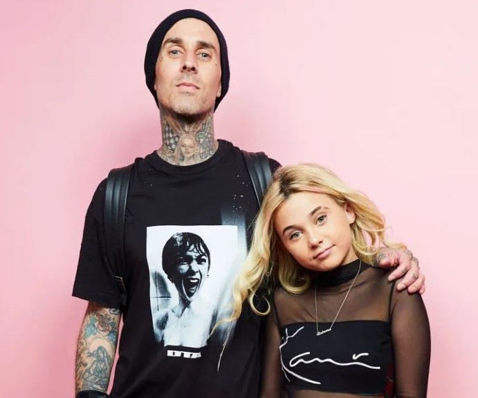Alabama Barker with her dad