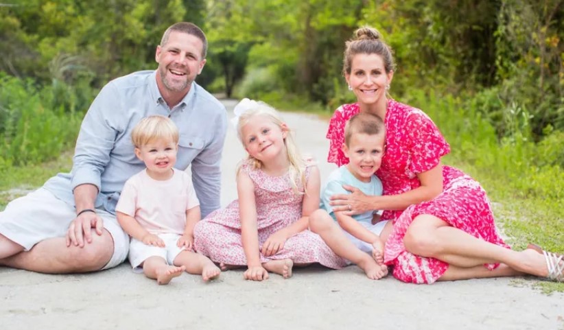 Ali Napier with her husband and kids