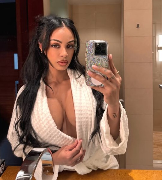 Ana Montana age