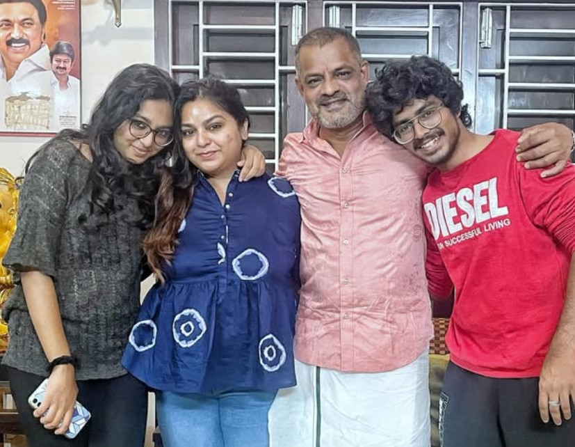 Bose Venkat with his wife and kids