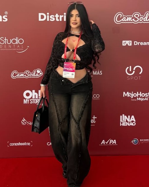 Lau Jiménez height