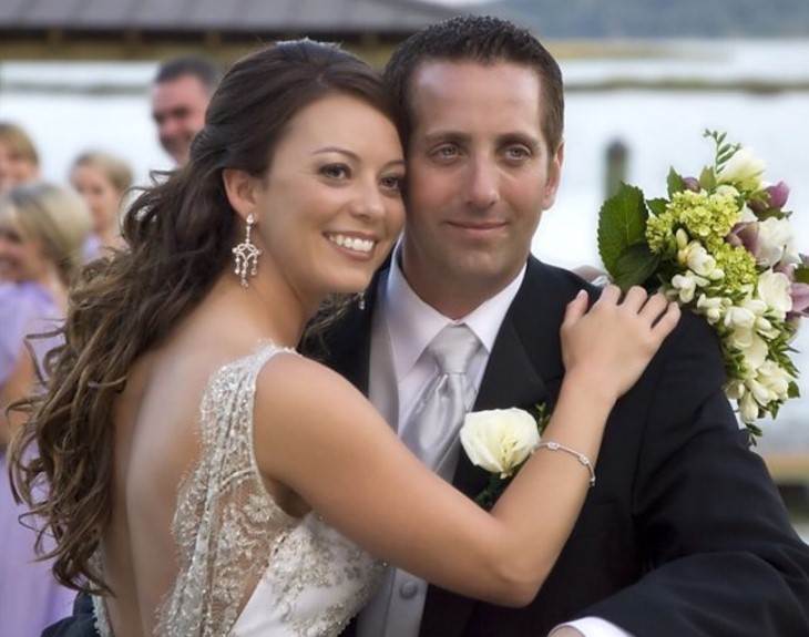 Nicole Lunders and Gregg Biffle's wedding image