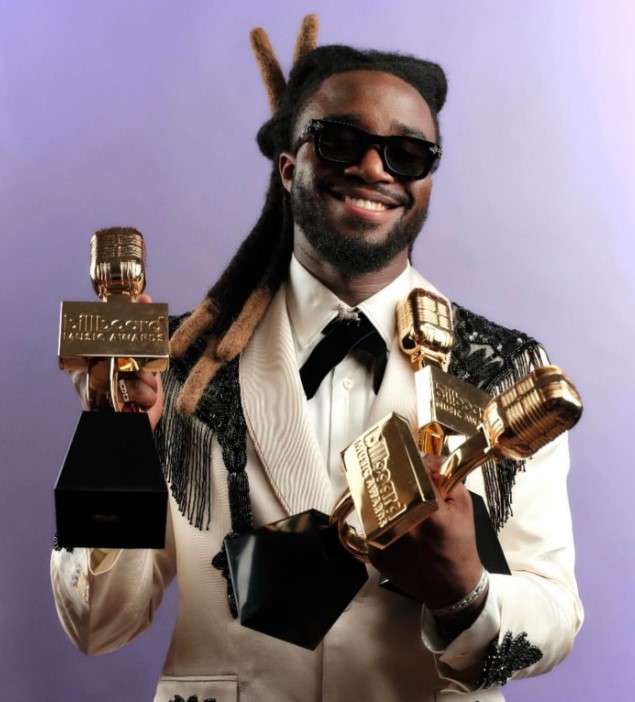 Shaboozey won Billboard Music Awards