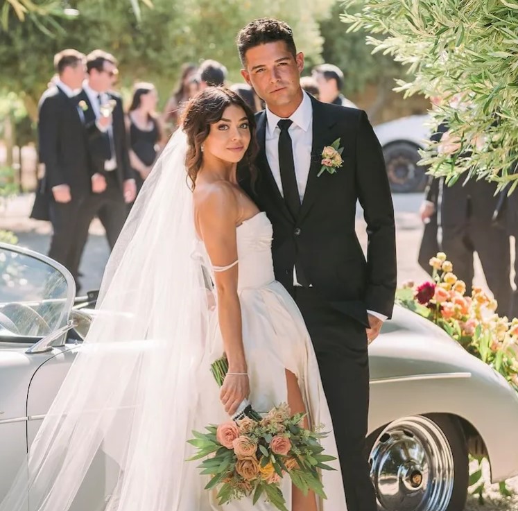 Wells Adams and Sarah Hyland's wedding image